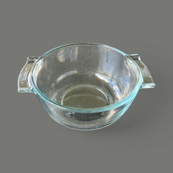 Pyrex De Corning France 1.5L Casserole Dish w/ Lid - Picture 4 of 7